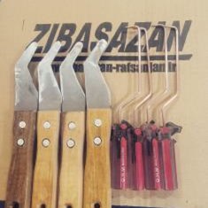 کاردک-و-قلاب-دمونتاژ-سقف-کشسان