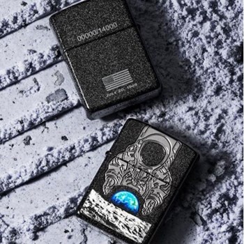 فندک-زیپو-مدل-MOON-LANDING-50-YEARS-ZIPPO