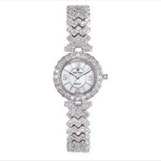 ساعت-مچی-زنانه-رویال-کراون-مدل-Royal-Crown-2607L