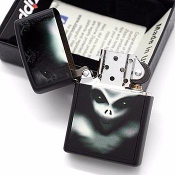 فندک-زیپو-مدل-28863-SCARY-ALIEN