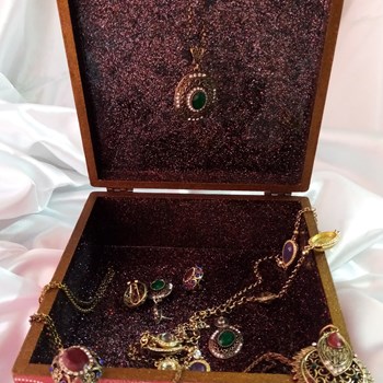 مدل-ستاره-سرخ