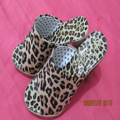 صندل-پاشنه-بلند-g411