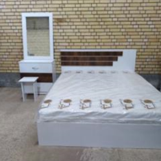 تخت-و-میز-ارایش-سامان