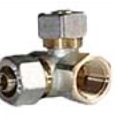 سه-راه-کنج-خاردار-دیواری-ایزوپایپ