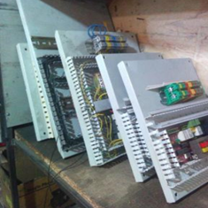 تابلو-بالابر-وینچی-2-ایستگاه