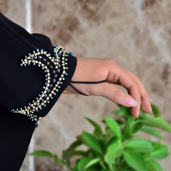 چادر-جواهر-دوزی-حریر-ابریشم-امارات-ندا