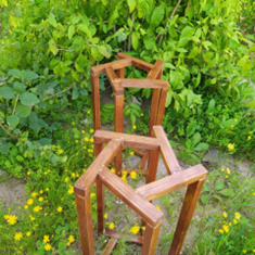 عسلی-جلوی-مبل