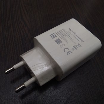 شارژر-دیواری-پکدار-هوآوی-مدل-HW-Travel-Charger