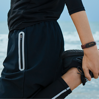 مچ-بند-هوشمند-شیائومی-مدل-Mi-Band-4-Global