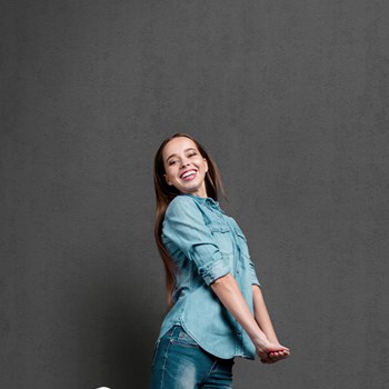 کاغذدیواری-مدادرنگی