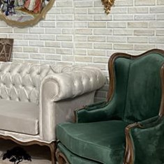 مبلمان-راحتی-مدل-داتیس-به-همراه-مبل-کویین-فارست