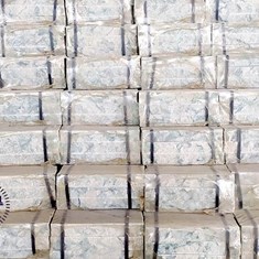 سنگ-گیوتین-آنتیک-گل-دار-در-آرادساخت