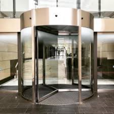 خرید-درب-اتوماتیک-گردان-در-تبریز