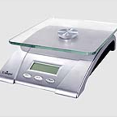 ترازوی-5-کیلویی-دیجیتال-UN-6506