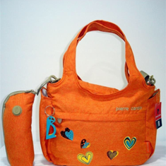 کیف-لوازم-پیرکاردین