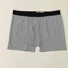 شورت-نیم-پا-مردانه-برند-OZTASH-مدل-تک-رنگ