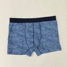 شورت-نیم-پا-مردانه-برند-OZTASH-مدل-طرح-دار