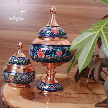 شکلات-خوری-مس-پرداز