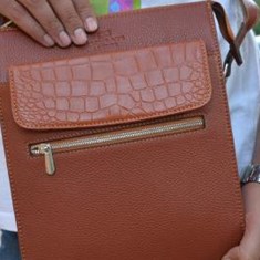 کیف-حمایلی-مردانه-دراتی-مدل-MLB03