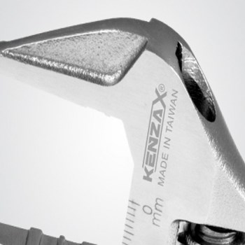 آچار-فرانسه-پونی-کنزاکستایوانی