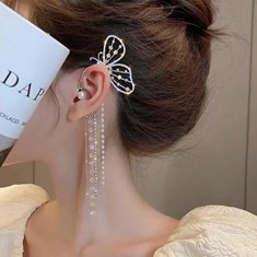 گوشواره-پروانه-لاله-گوشی