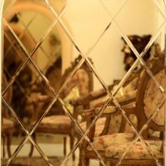 اینه-دکوراتیو