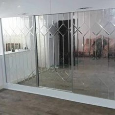 اینه-دکوراتیو