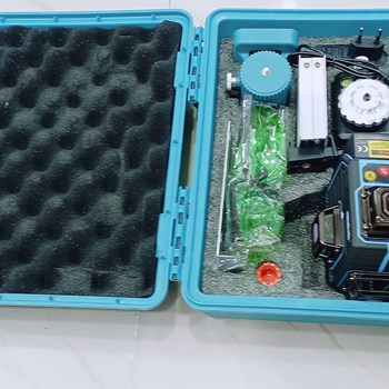 تراز-لیزری-ماکوتاMAKOTA-چهار-بعدی