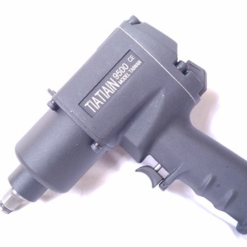 بکس-بادی-1-2تیتان