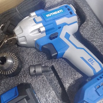 بکس-و-پیچ-بند-شارژیدوکاره-هیوندای