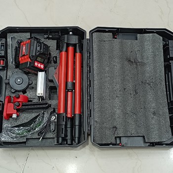 تراز-لیزری-صفحه-دیجیتا-ولمسی-میلواکی-16-لاین