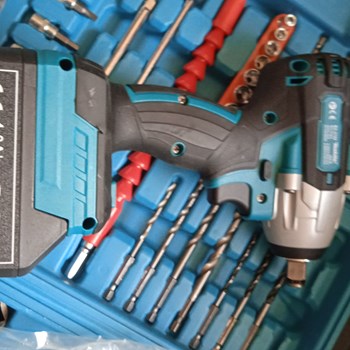 بکس-و-پیچ-بند-شارژی-ماکیتا-دوکاره