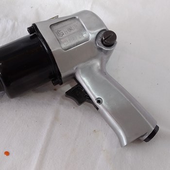 بکس-بادی-جنیوس-1-2-اینچی-Genus-9500