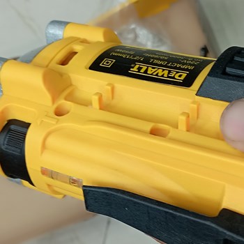 دریل-برقی-1250-وات-دیوالت