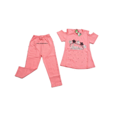 فروشگاه-لباس-زنانه-و-بچگانه-رنگارنگ