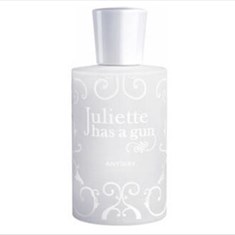 جولیت-هز-ا-گان-انی-وی-Juliette-Has-A-Gun-Anyway