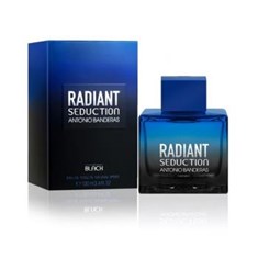 آنتونیو-باندراس-رادیانت-سداکشن-این-بلک-ANTONIO-BANDERAS-Radiant-Seduction-in-Black