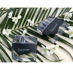 یوجی-یاماموتو-آی-ام-نات-گواینگ-تو-دیستورب-یو-فمه-Yohji-Yamamoto-I-m-Not-Going-to-Disturb-You-Femme