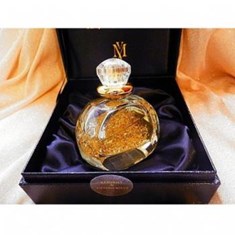 ویکتوریا-مینیا-هدنیست-VIKTORIA-MINYA-Hedonist