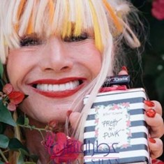 بتسی-جانسون-پرتی-ان-پانک-Betsey-Johnson-Pretty-nPunk
