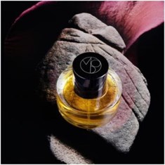 مونا-دی-اوریو-رز-کانکرت-MONA-DI-ORIO-Rose-Concrete