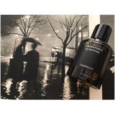 لابوراتوریو-الفکتیوو-کش-نویر-Laboratorio-Olfattivo-Kashnoir