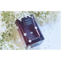 دیفرنت-کمپانی-ان-پارفوم-د-آیلرز-ات-فلورز-The-Different-Company-Un-Parfum-d-Ailleurs-et-Fleurs