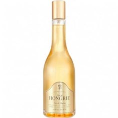 ویکتوریا-مینیا-ادو-هانگری-VIKTORIA-MINYA-Eau-de-Hongrie