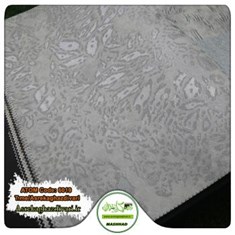 کاغذ-دیواری-آلبوم-اتم-ATOM-کد-6019-طرح-پتینه-سفید-کرم-رنگ-موجود-مشهد
