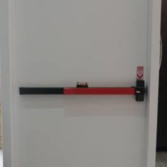 درب-ضد-حریق-سفید