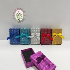 جعبه-کادو-نیم-ست-مدل-شاین-دار-کد-JN1