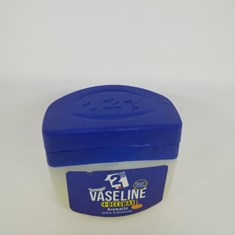 وازلین-121-با-رایحه-معطر-حاوی-موم-عسل-حجم-120-میل