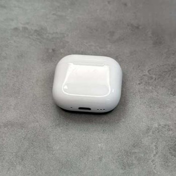 ایرپاد-اپل-AirPods4-غیر-اصلهای-کپیسفارش-آمریکا