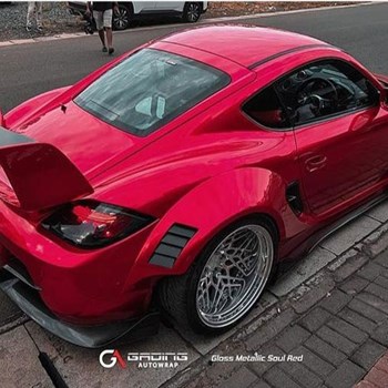 Gloss-metallic-soul-red